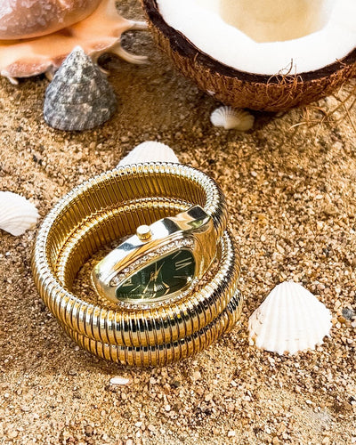 Elegant and Fashionable Snake Watch