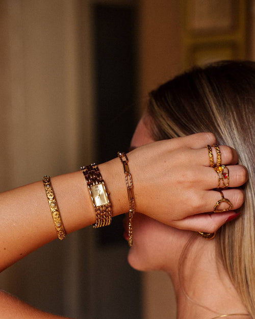 Elegant and Modern Melfi Watch