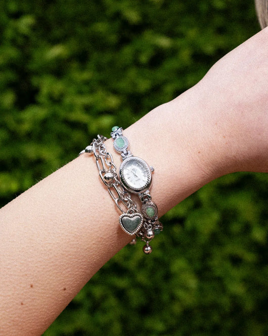 Elegant and Trendy Luna Watch